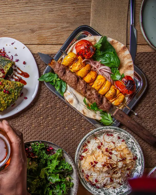 Vaziri en Pérsico, restaurante persa en Madrid